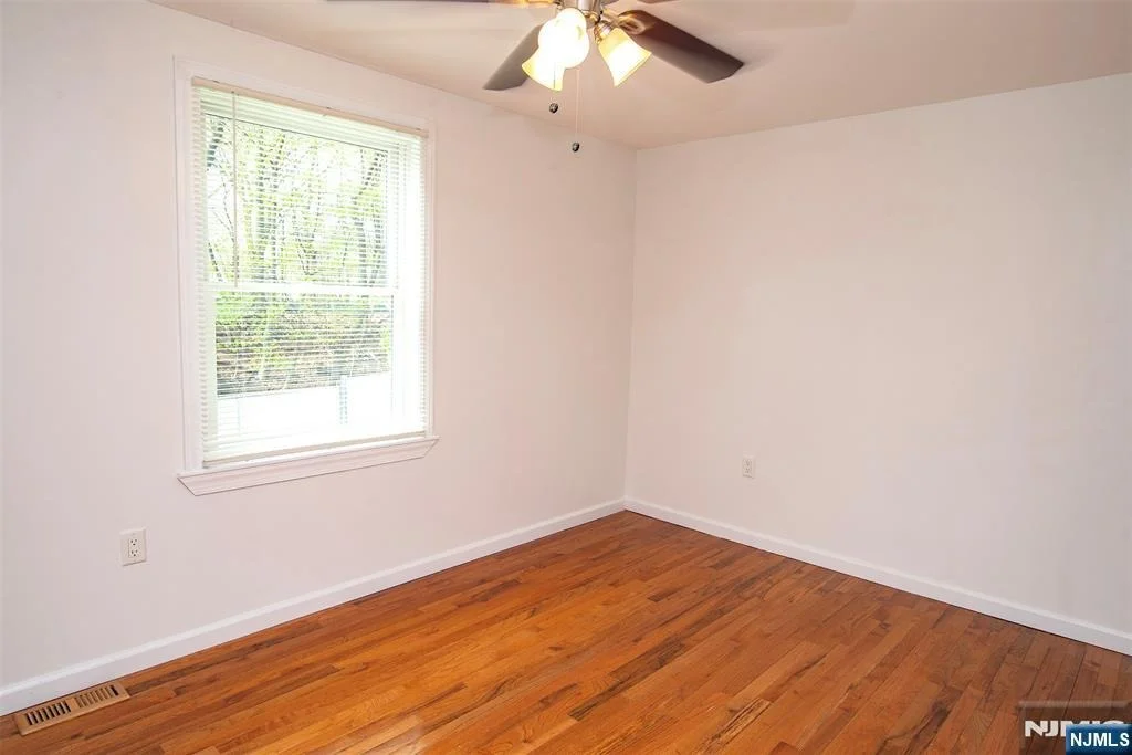 Photo of 352 Billington