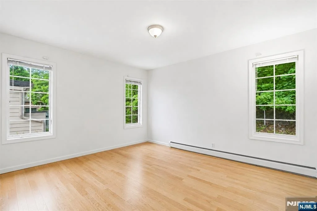 Photo of 750 Undercliff
