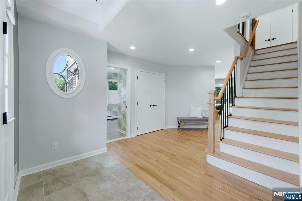Photo of 97 Lawrence