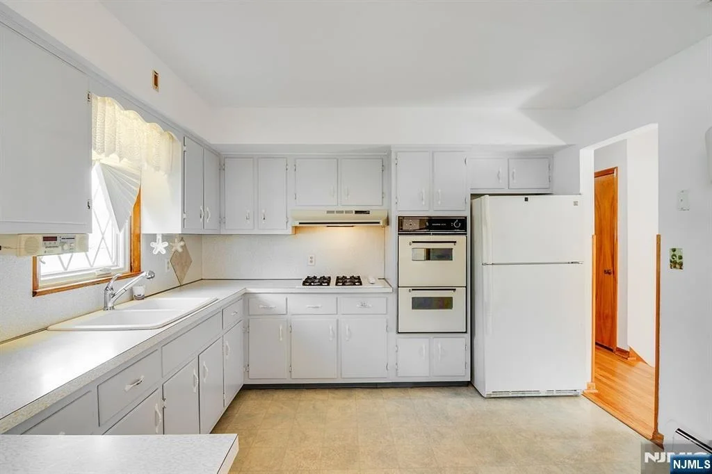 Photo of 240 Ridge