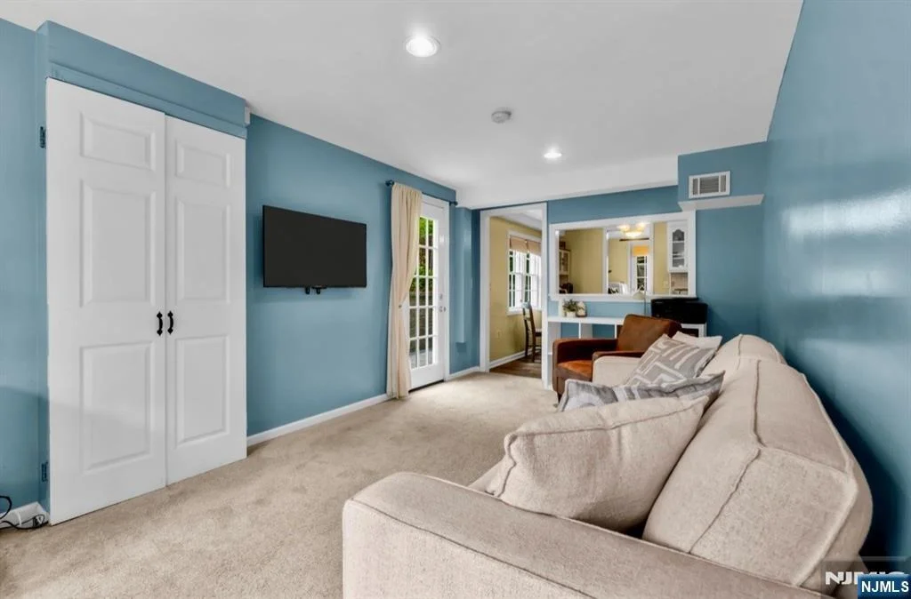 Photo of 105 Bergen