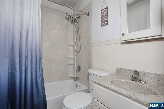 Photo of 141 Graham
