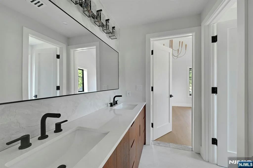 Photo of 32 Highland