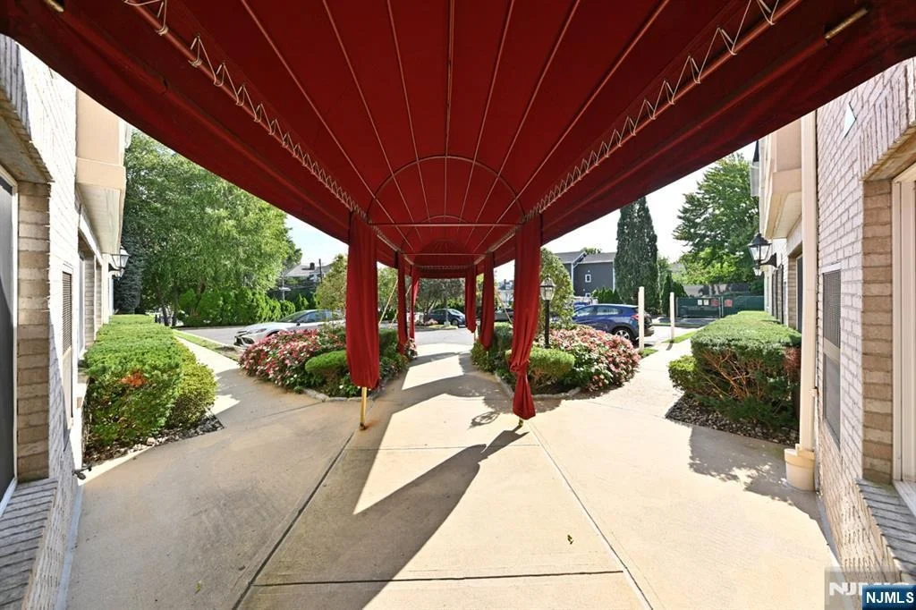 Photo of 131 Clinton