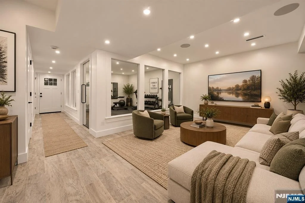Photo of 517 Park