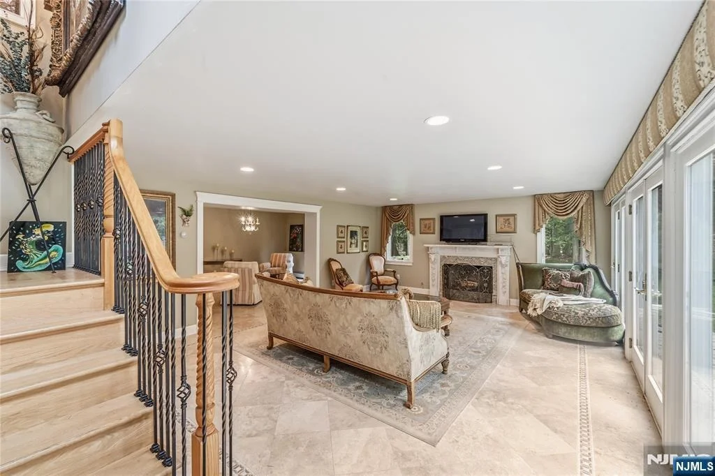 Photo of 136 Willow