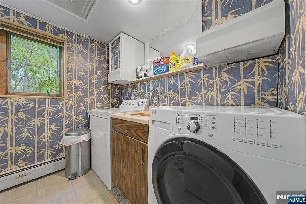 Photo of 451 W Brook
