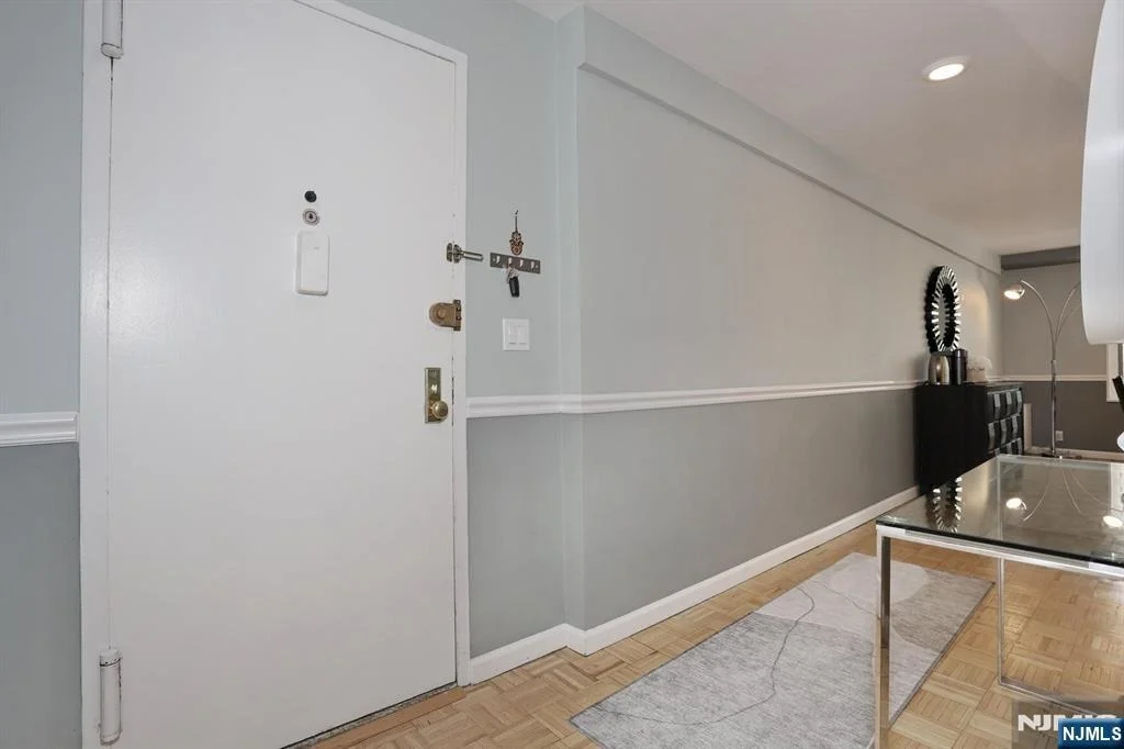 Photo of 301 Beech