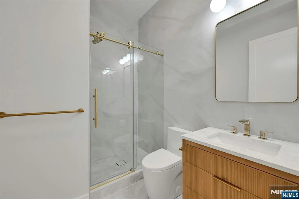 Photo of 32 Highland