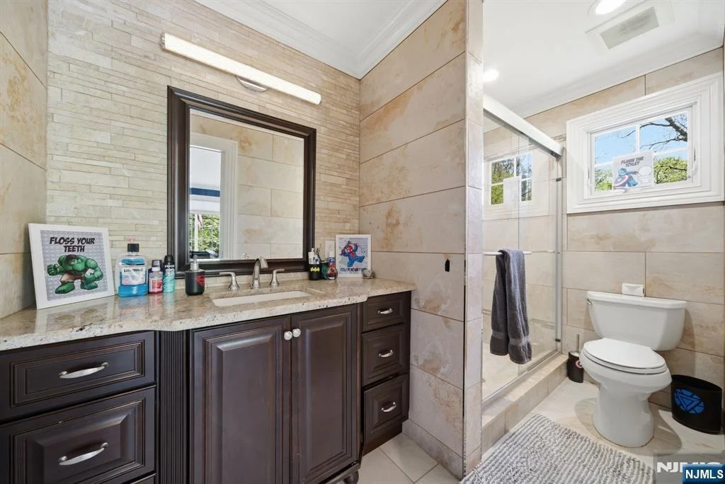 Photo of 184 Donny Brook
