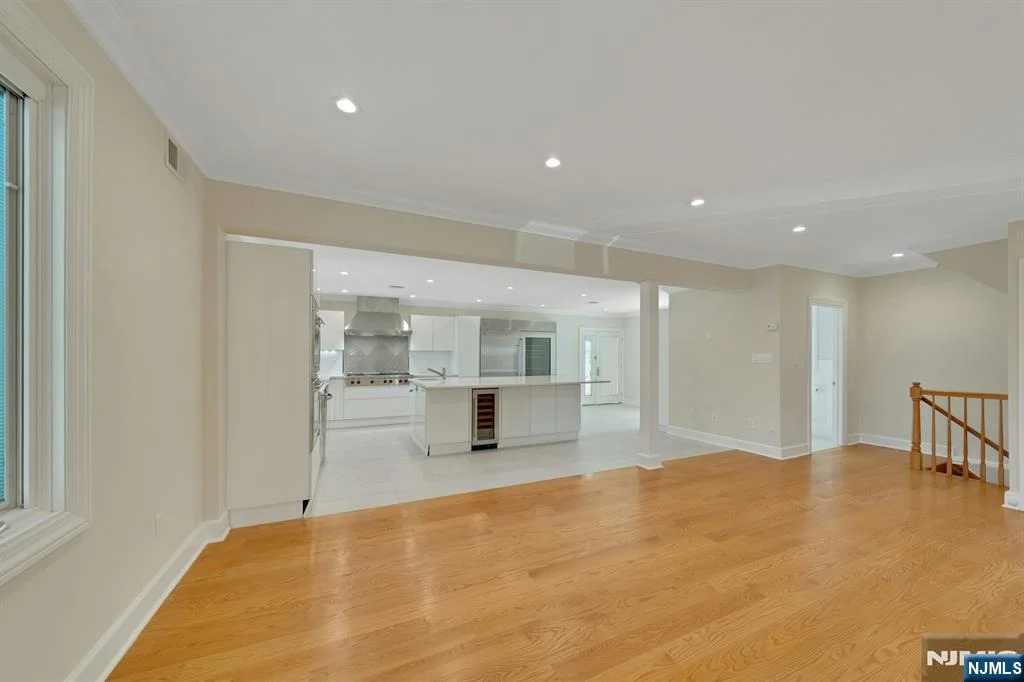 Photo of 35 Elm