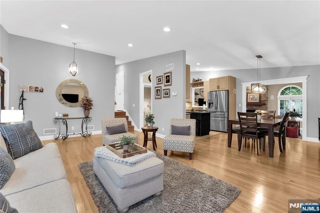 Photo of 14 Beverly