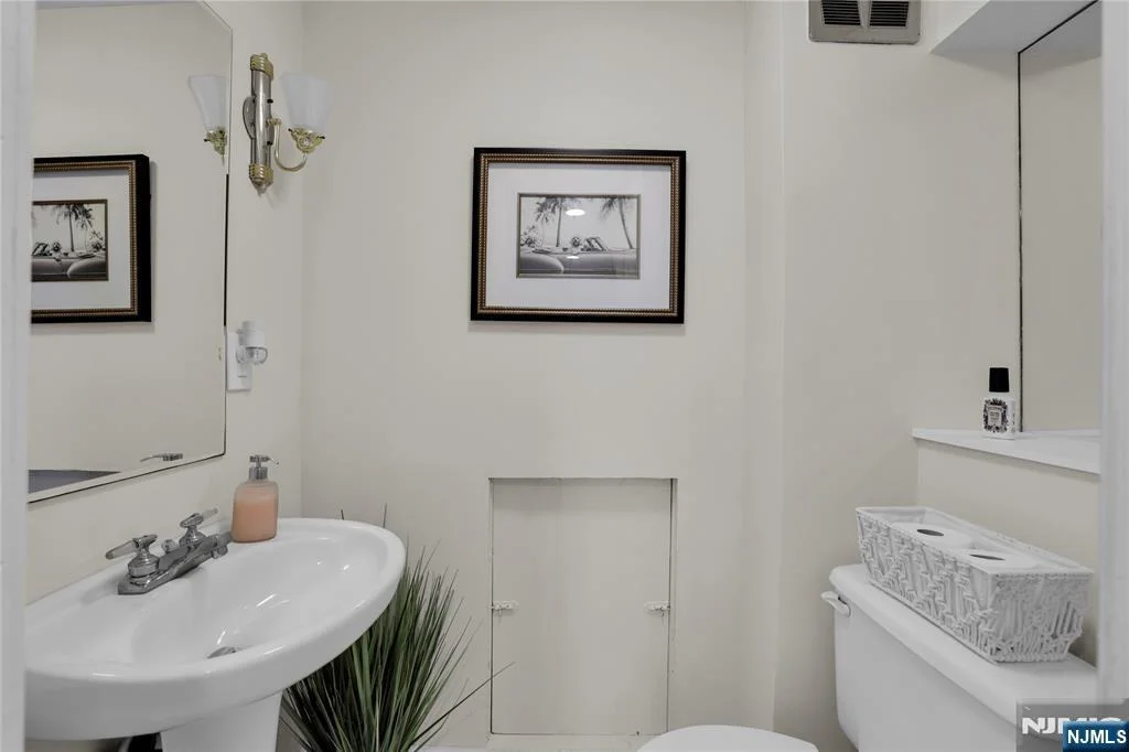 Photo of 23 Meadow