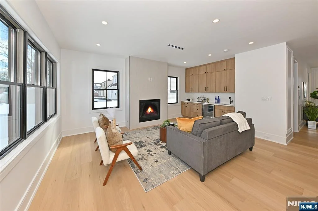 Photo of 212 Monroe