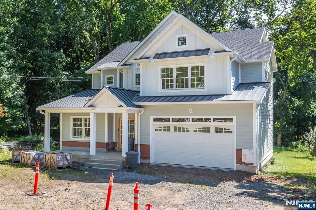 Photo of 203 Pascack
