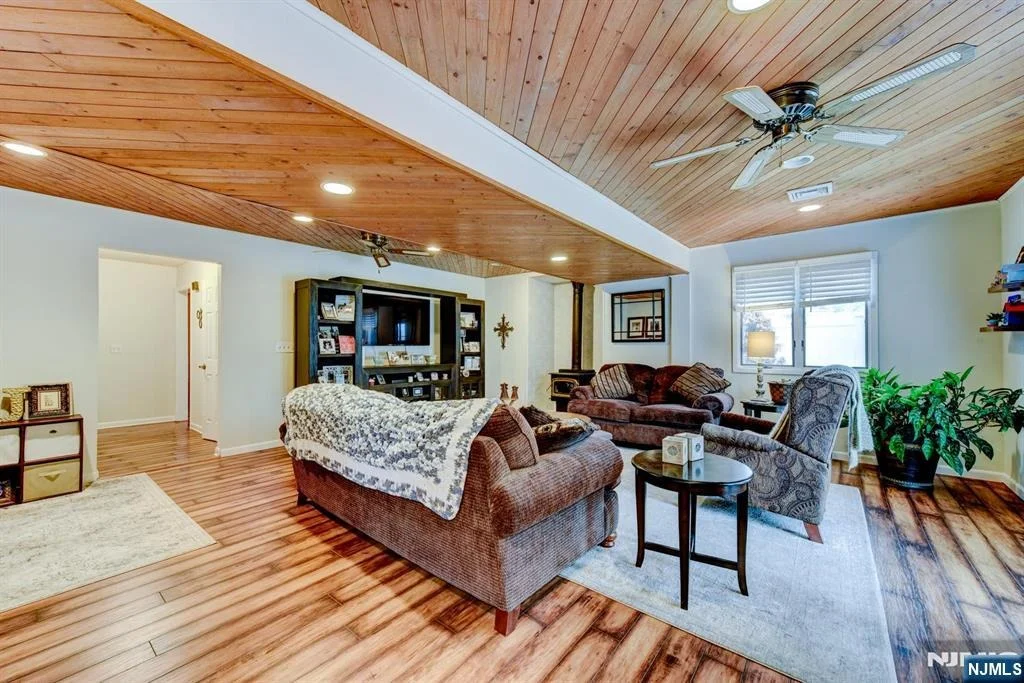 Photo of 52 Ashburn