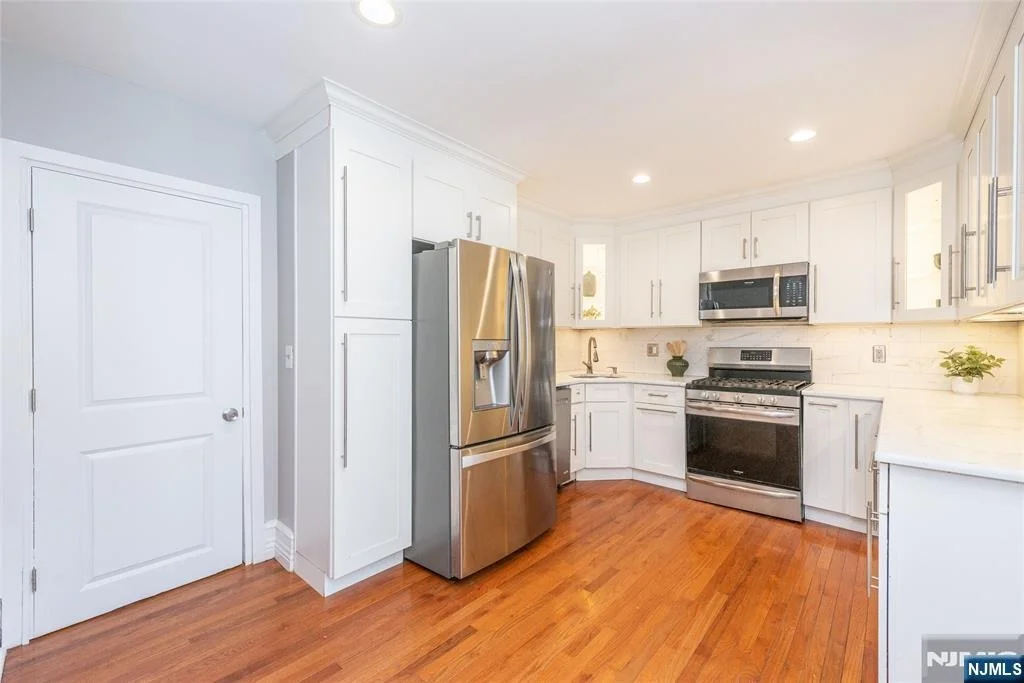 Photo of 35 Benson