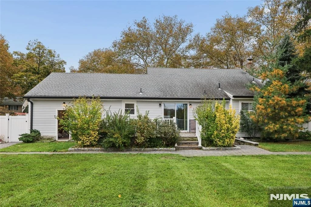 Photo of 707 Chadwick