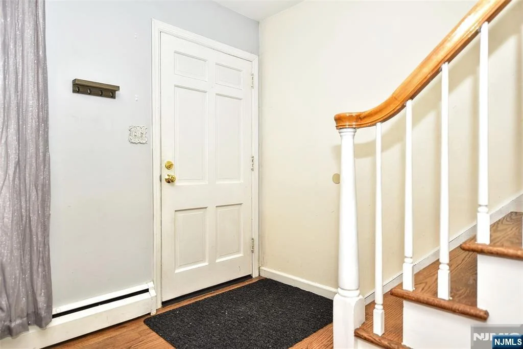Photo of 82 Grove