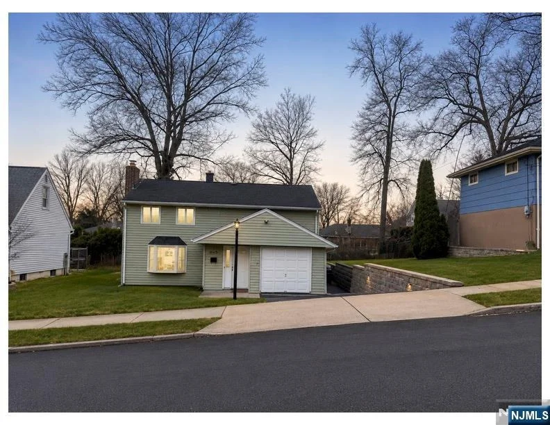 Photo of 92 Grove