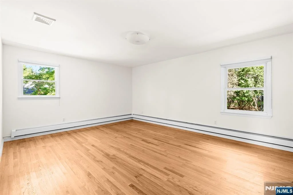 Photo of 763 Closter Dock
