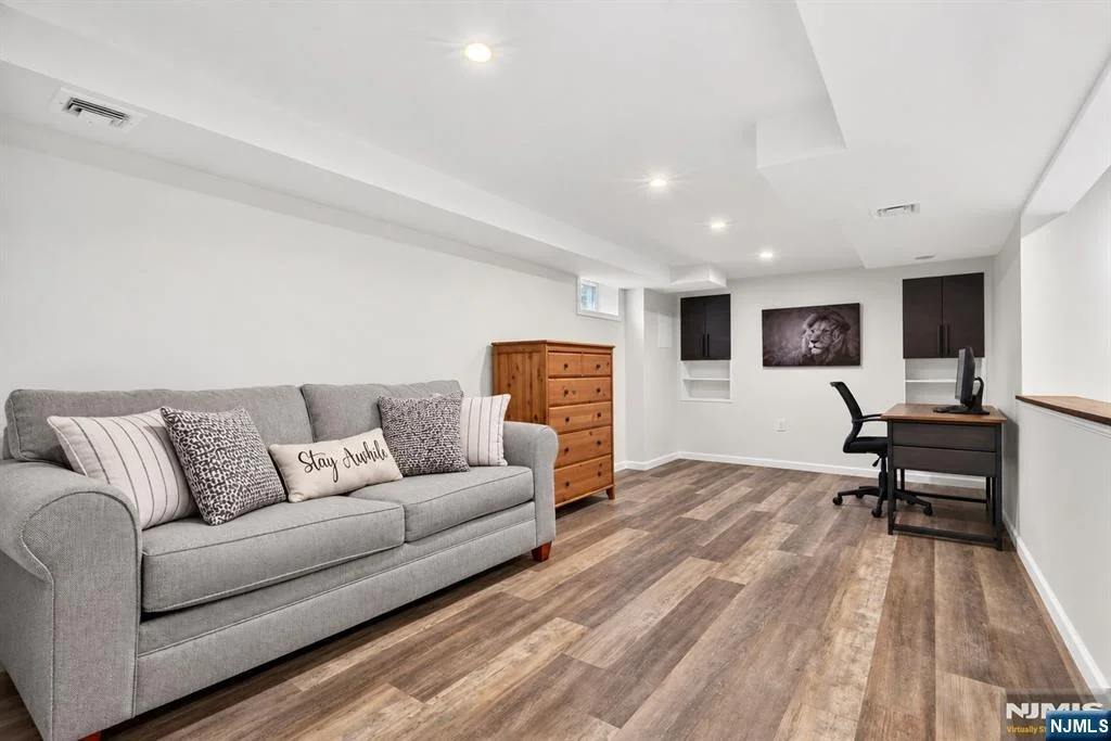 Photo of 187 Kent