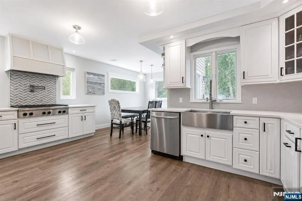 Photo of 1471 Terrill