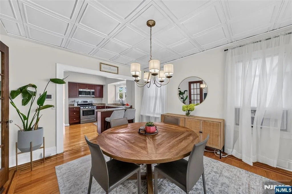 Photo of 129 Demarest