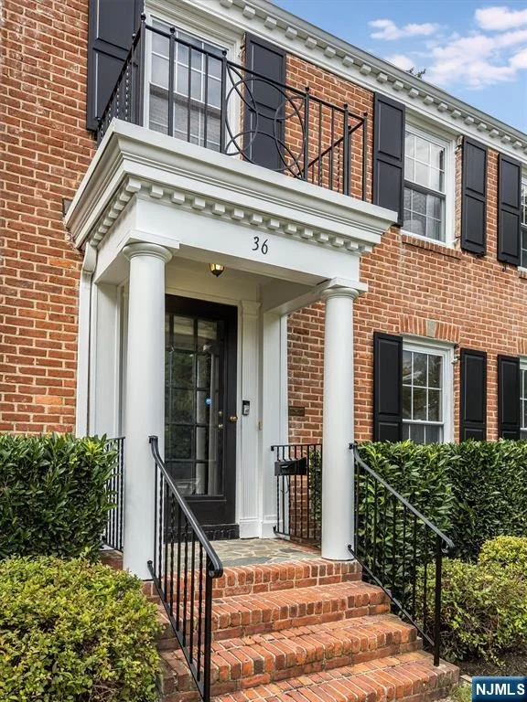 Photo of 36 Chapman