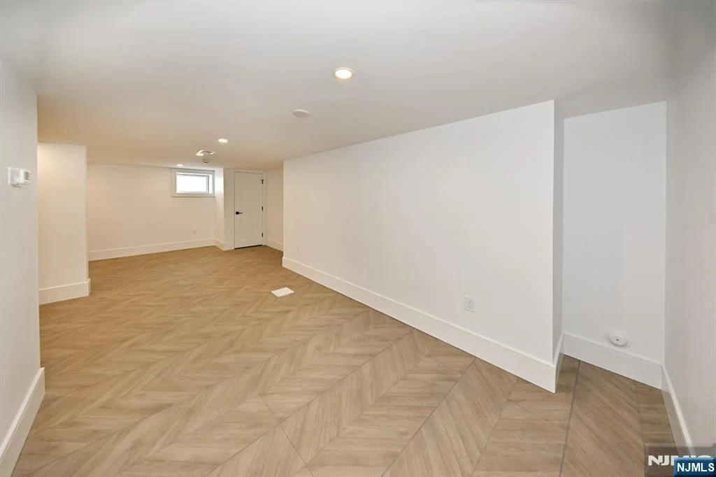 Photo of 212 Monroe