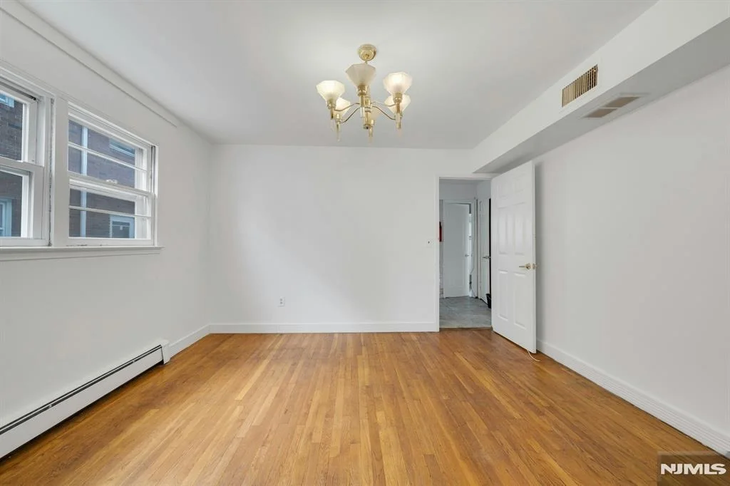 Photo of 183 Devon