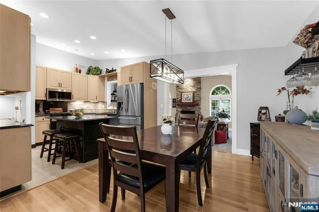 Photo of 14 Beverly