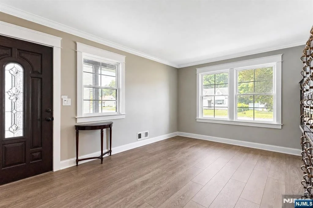 Photo of 1074 Colfax