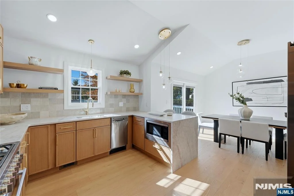 Photo of 339 Beechwood