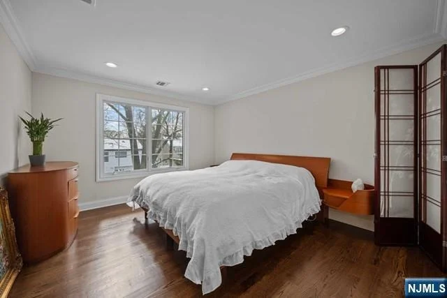 Photo of 160 Lawrence