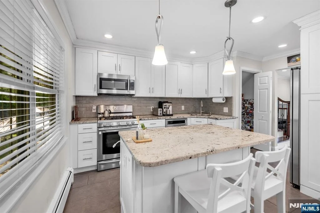 Photo of 364 Knickerbocker