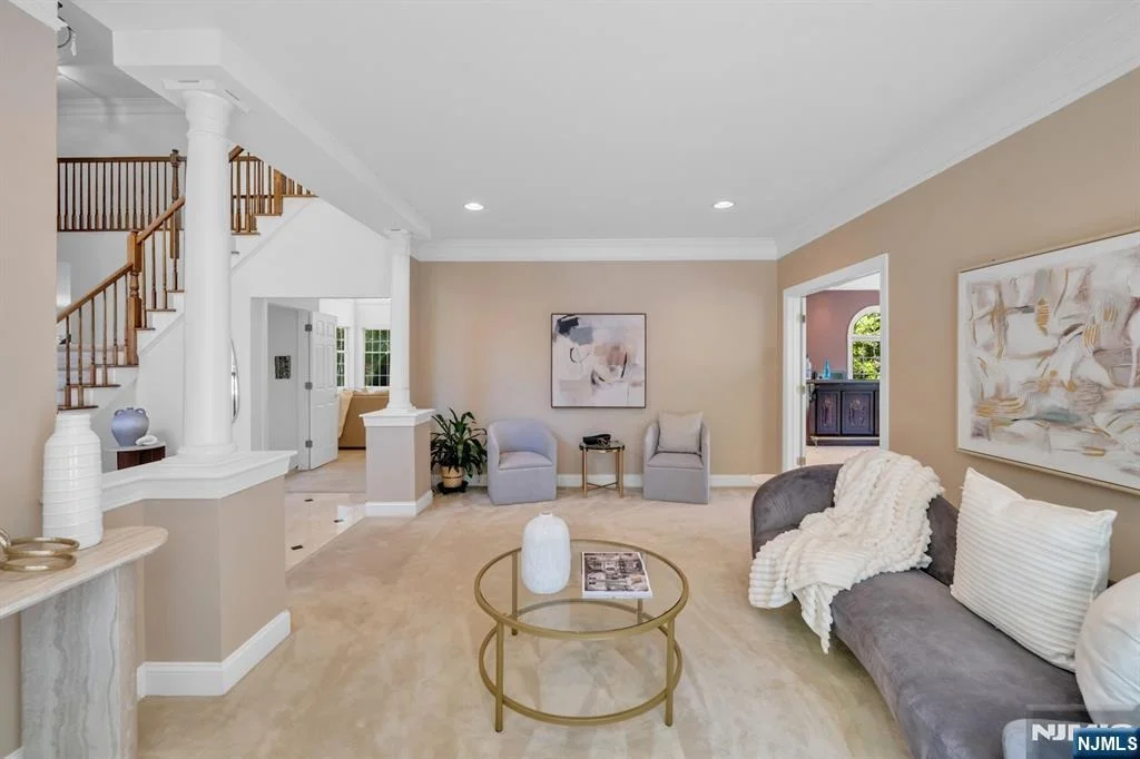 Photo of 206 Van Buren