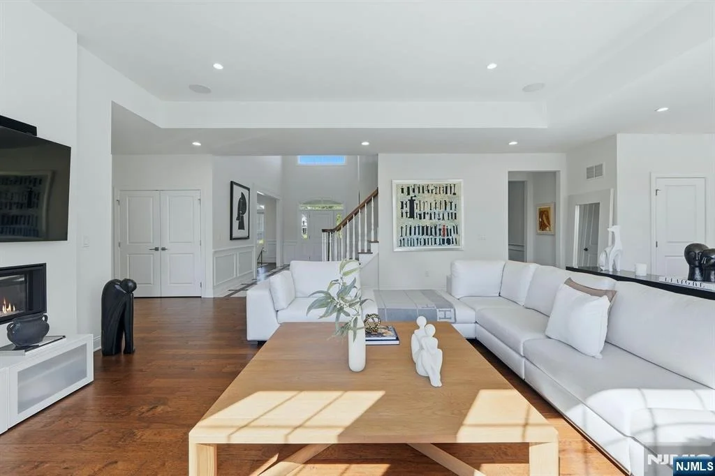 Photo of 73 Woodmere