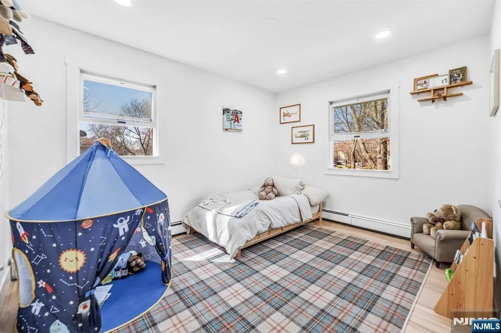 Photo of 408 Chelsea
