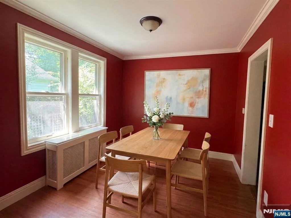Photo of 25 Maple