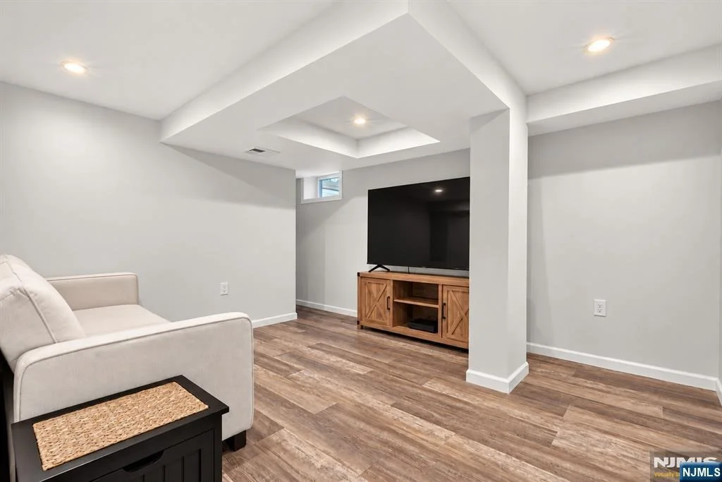 Photo of 187 Kent