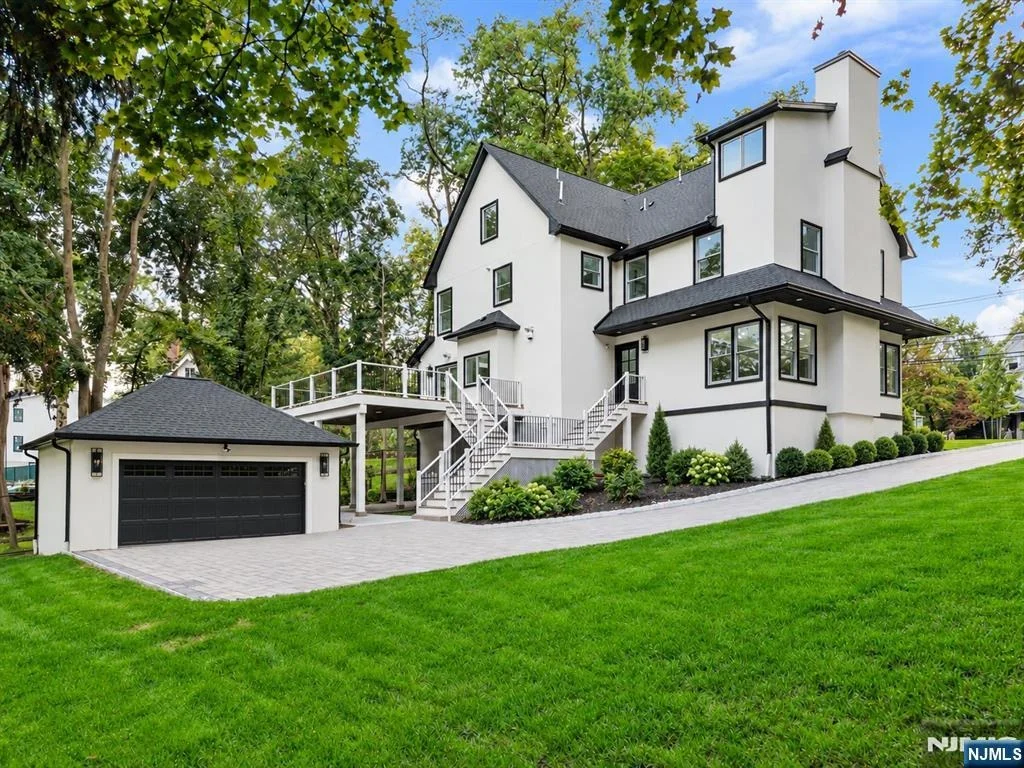 Photo of 517 Park
