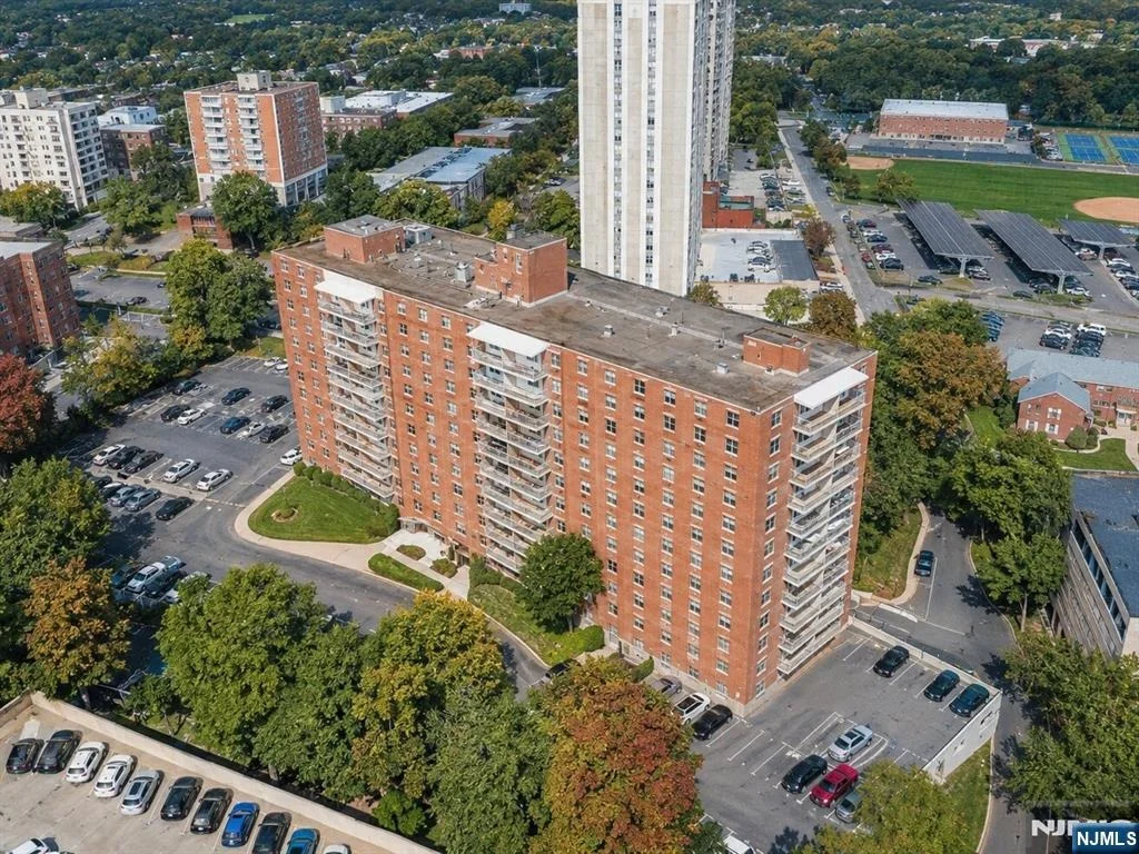 Photo of 301 Beech