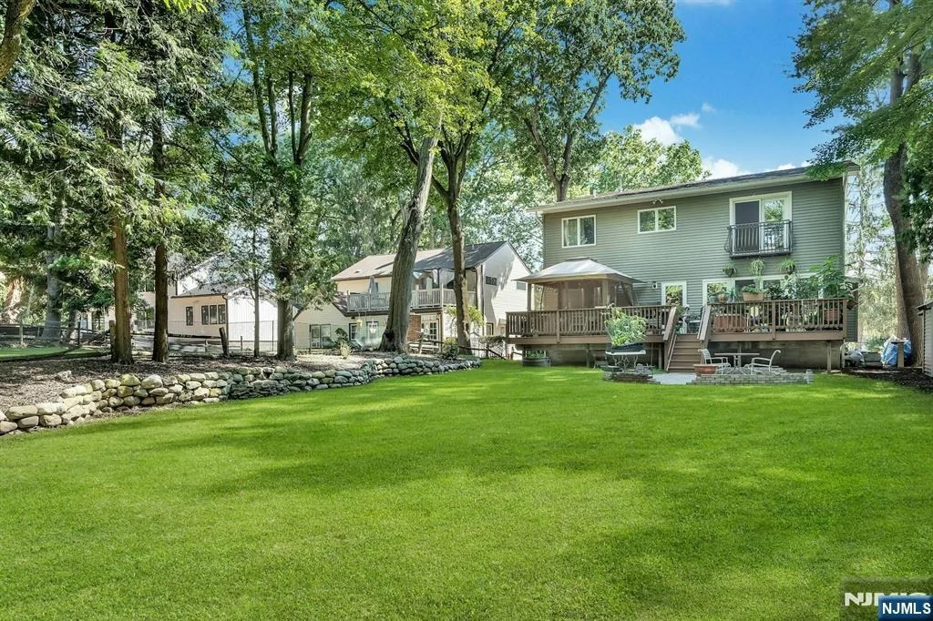 Photo of 237 Cedar