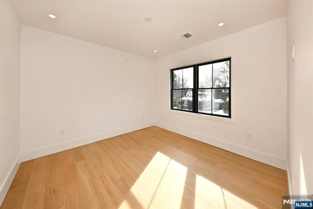 Photo of 212 Monroe