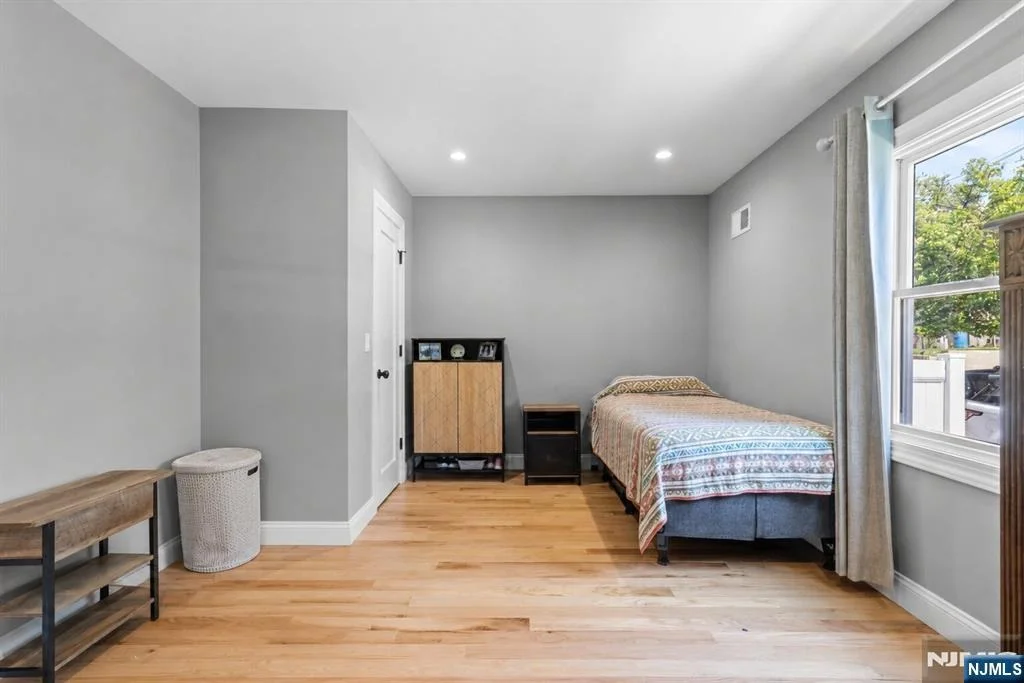 Photo of 385 Copeland