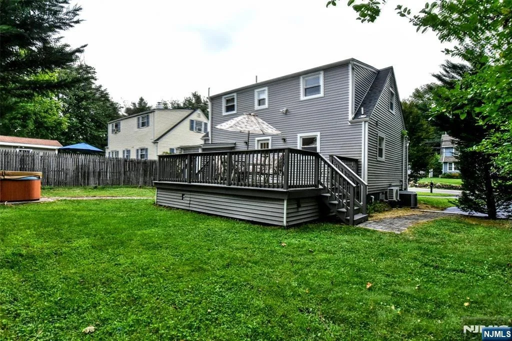 Photo of 475 Goffle