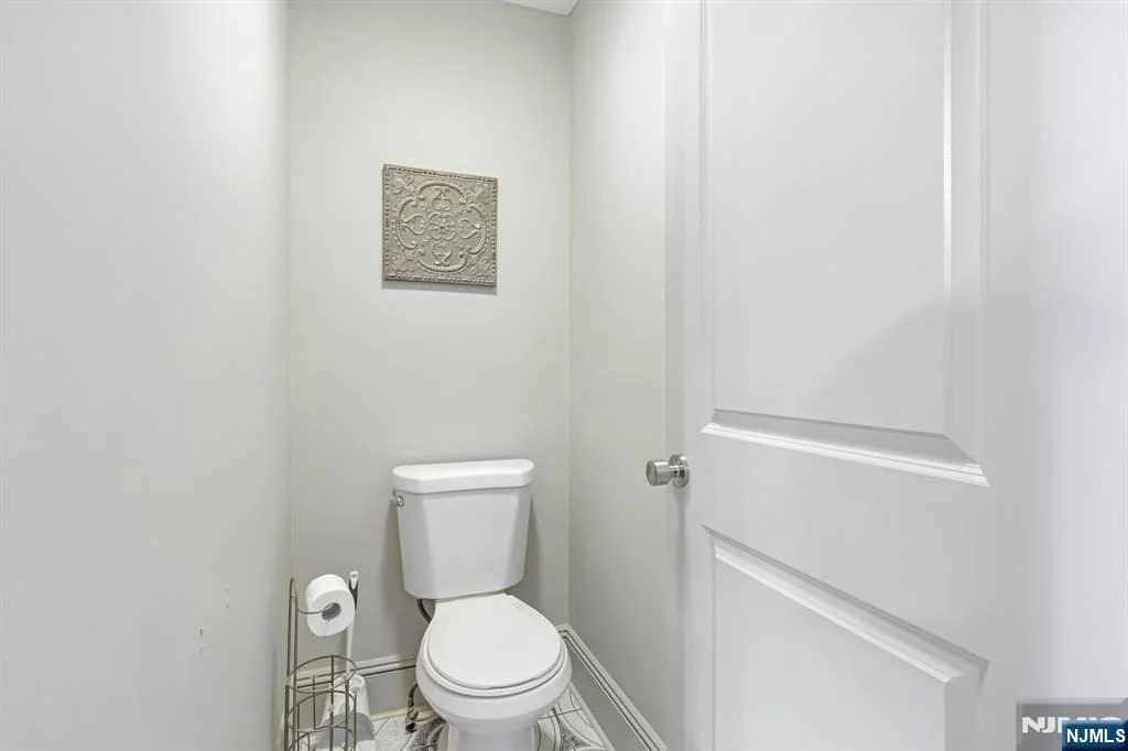 Photo of 1032-1034 Kipling