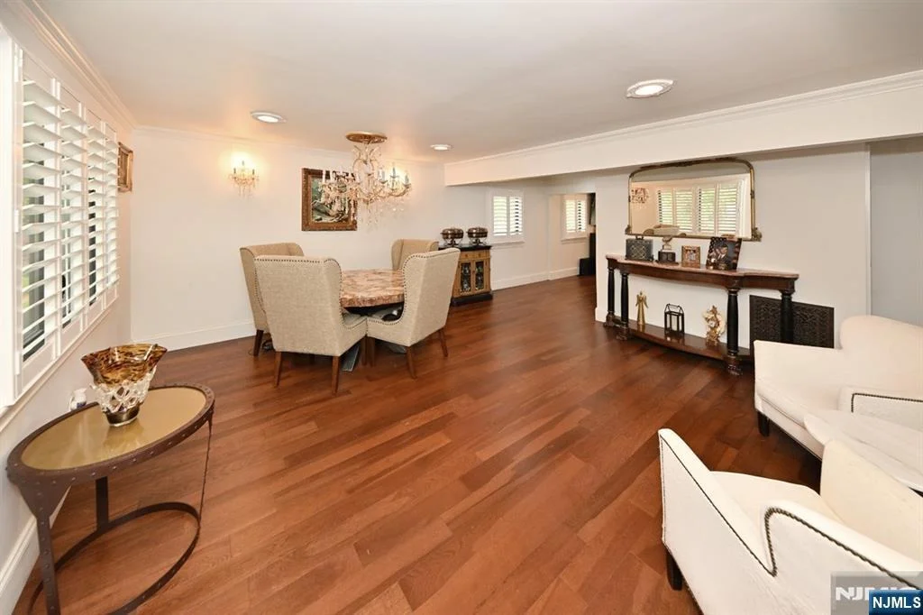 Photo of 12 Morningside