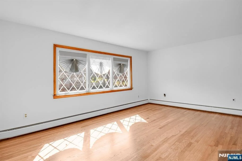 Photo of 240 Ridge